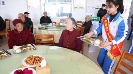 博山區(qū)白塔鎮(zhèn) 長(zhǎng)者食堂引領(lǐng)養(yǎng)老服務(wù)新升級(jí)